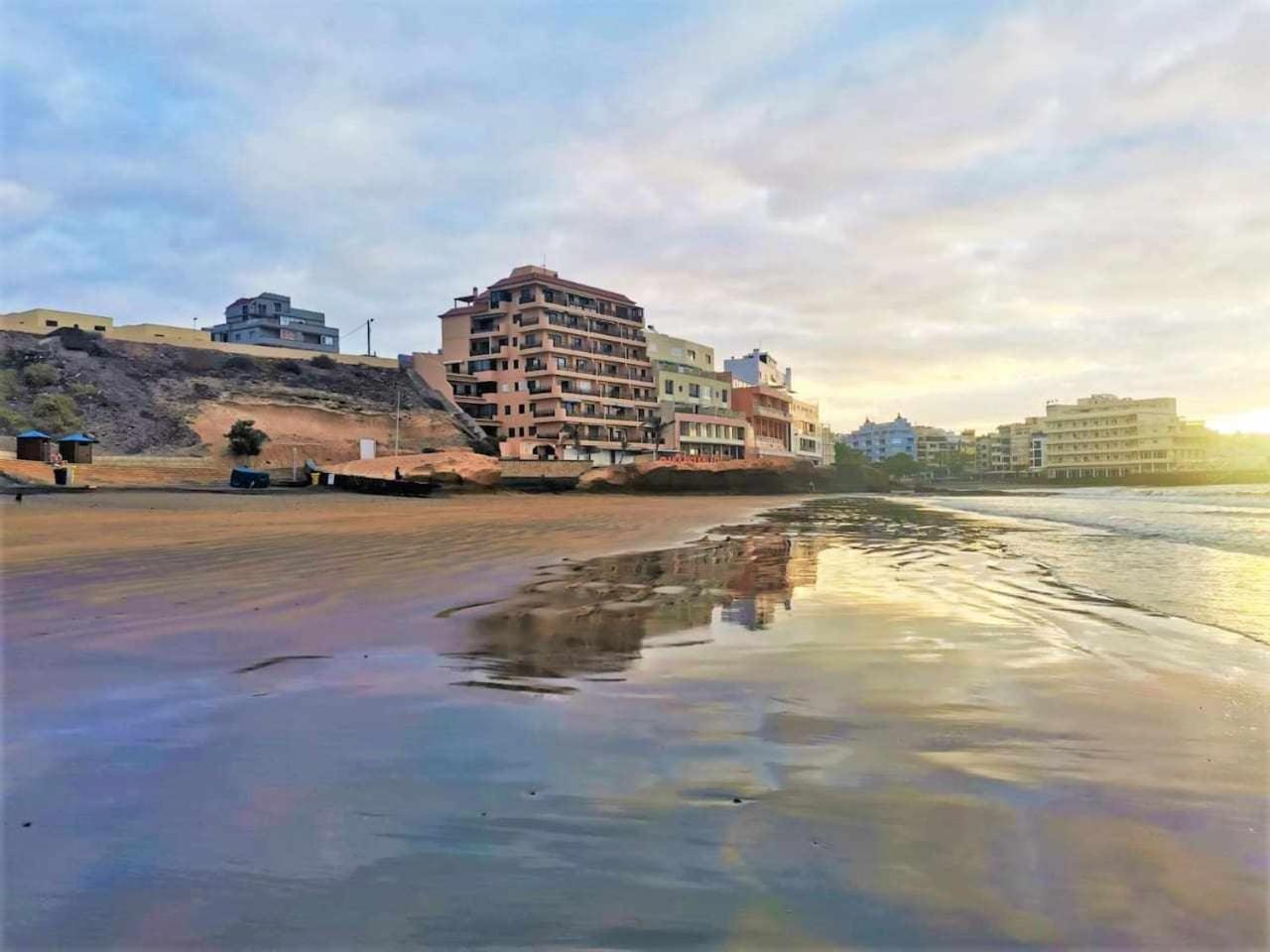 Apartamento Rentenerife Sand & Sea El Medano Bagian luar foto
